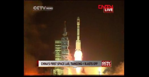 <strong>Tiangong 1 Heads for Orbit</strong>  